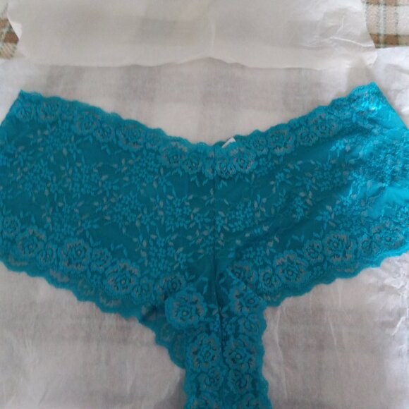 Torrid plus size panties, lot of 3, 3x, 4x - Picture 8 of 10